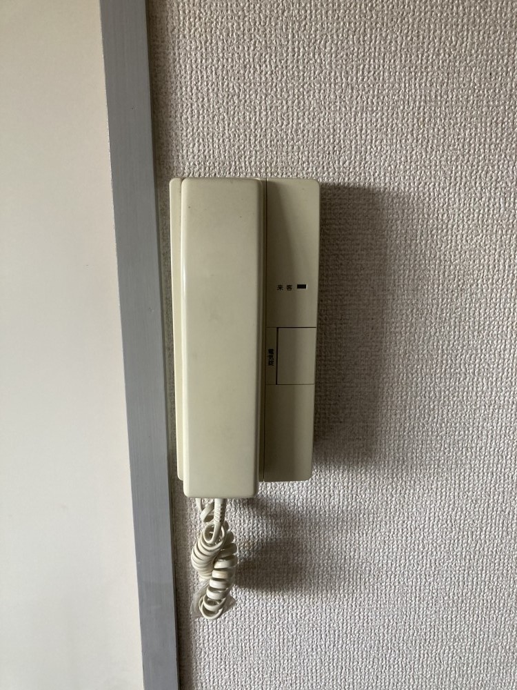 施工前のインターホン親機