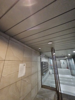 image_01.jpg